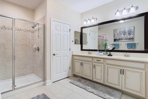 Touwnhouse à vendre à Wesley Chapel, Floride: 3 chambres, 172.15 m2 № 2415418 - photo 5