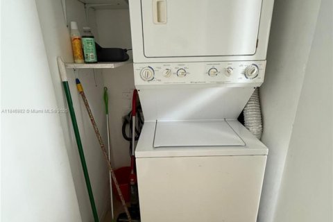 Copropriété à louer à Miami Beach, Floride: 2 chambres, 110.55 m2 № 1961226 - photo 22