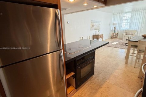 Copropriété à louer à Miami Beach, Floride: 2 chambres, 110.55 m2 № 1961226 - photo 7
