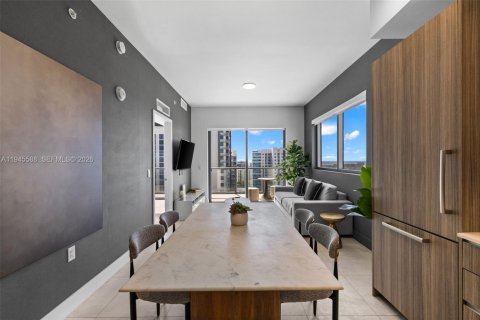 Copropriété à vendre à Miami, Floride: 1 chambre, 53.05 m2 № 2088977 - photo 4