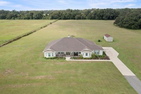 House in Summerfield, Florida 4 bedrooms, 313.27 sq.m. № 1440558 - photo 2