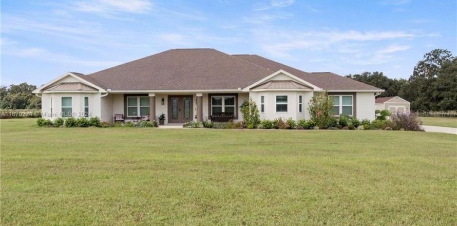 House in Summerfield, Florida 4 bedrooms, 313.27 sq.m. № 1440558