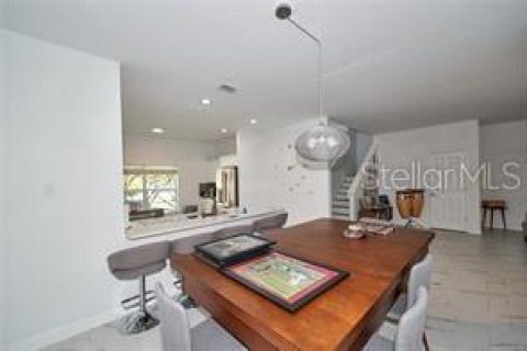 Adosado en venta en Apopka, Florida, 4 dormitorios, 227.89 m2 № 1592724 - foto 6