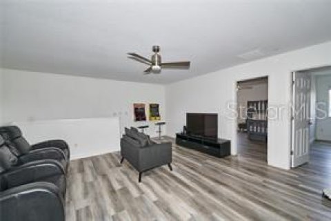 Adosado en venta en Apopka, Florida, 4 dormitorios, 227.89 m2 № 1592724 - foto 18