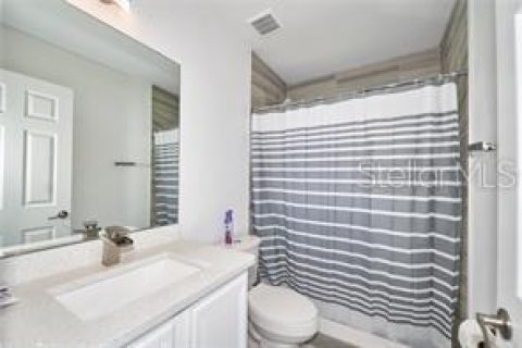 Adosado en venta en Apopka, Florida, 4 dormitorios, 227.89 m2 № 1592724 - foto 20