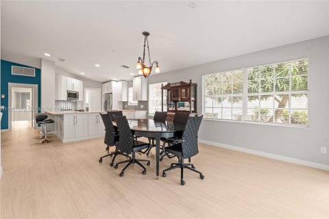 Casa en venta en Palm City, Florida, 2 dormitorios, 143.07 m2 № 2001921 - foto 14