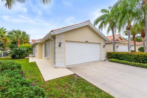 Casa en venta en Palm City, Florida, 2 dormitorios, 143.07 m2 № 2001921 - foto 2