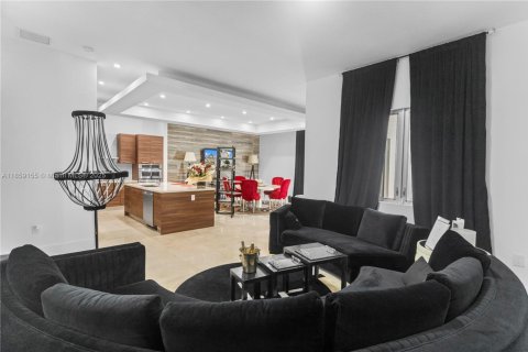 Villa ou maison à vendre à Doral, Floride: 4 chambres, 320.33 m2 № 1977529 - photo 9