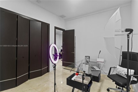 Villa ou maison à vendre à Doral, Floride: 4 chambres, 320.33 m2 № 1977529 - photo 30