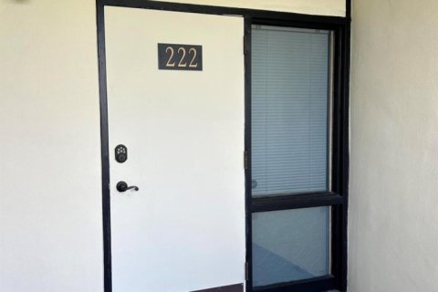 Copropriété à louer à Boca Raton, Floride: 2 chambres, 119.01 m2 № 1065601 - photo 1