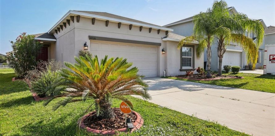 Villa ou maison à Riverview, Floride 4 chambres, 167.41 m2 № 1744915