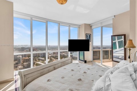 Condominio en venta en Sunny Isles Beach, Florida, 3 dormitorios, 207.73 m2 № 1774193 - foto 13