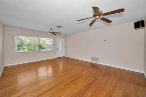 Casa en venta en Dunedin, Florida, 2 dormitorios, 167.78 m2 № 1879487 - foto 18