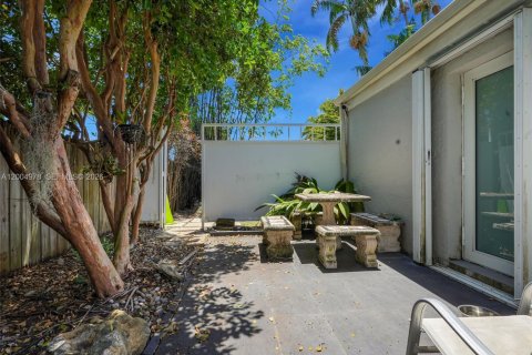 Купить виллу или дом в Майами, Флорида 4 спальни, 278.52м2, № 2069022 - фото 5