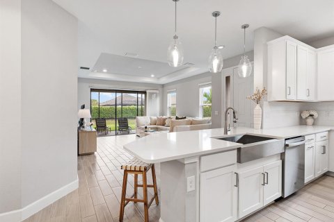 Casa en venta en Sarasota, Florida, 2 dormitorios, 142.42 m2 № 2387353 - foto 9