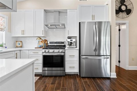 House in Clearwater, Florida 4 bedrooms, 222.97 sq.m. № 1802074 - photo 6