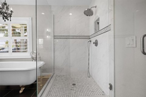 House in Clearwater, Florida 4 bedrooms, 222.97 sq.m. № 1802074 - photo 22