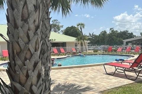 Apartamento en alquiler en Zephyrhills, Florida, 2 dormitorios, 80.27 m2 № 2103198 - foto 15