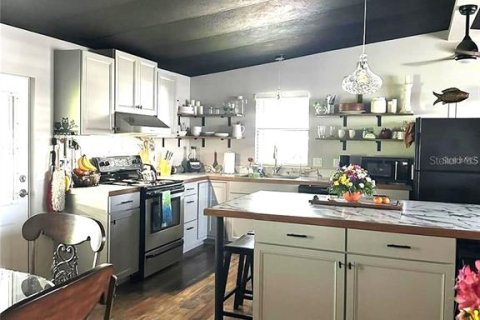 Apartamento en alquiler en Zephyrhills, Florida, 2 dormitorios, 80.27 m2 № 2103198 - foto 9