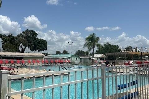 Apartamento en alquiler en Zephyrhills, Florida, 2 dormitorios, 80.27 m2 № 2103198 - foto 16