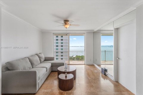 Купить кондоминиум в Майами, Флорида 2 спальни, 91.51м2, № 2047656 - фото 3