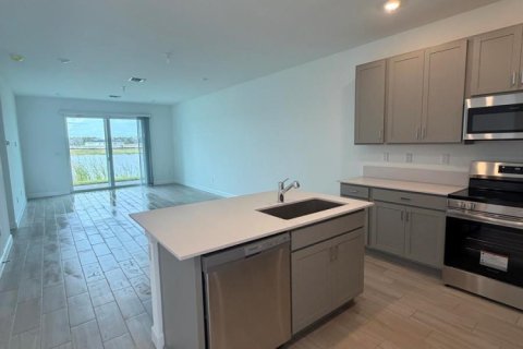 Appartement à louer à St. Lucie, Floride: 2 chambres, 121.52 m2 № 2399762 - photo 11