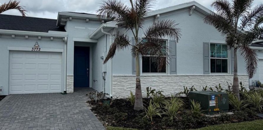 Appartement à St. Lucie, Floride 2 chambres, 121.52 m2 № 2399762