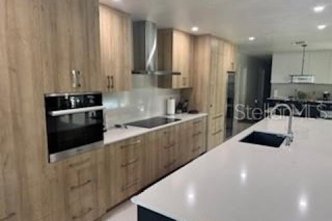 Villa ou maison à louer à Port Charlotte, Floride: 4 chambres, 171.5 m2 № 2111529 - photo 15