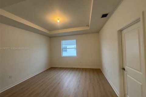 Townhouse in Homestead, Florida 3 bedrooms № 1921756 - photo 3