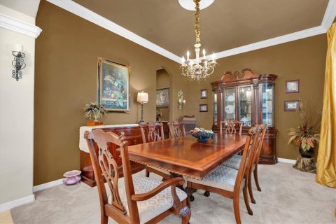 House in New Port Richey, Florida 4 bedrooms, 309.74 sq.m. № 1876039 - photo 7