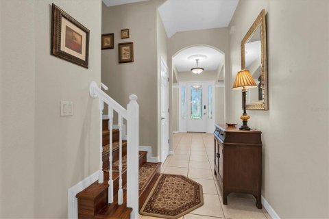 House in New Port Richey, Florida 4 bedrooms, 309.74 sq.m. № 1876039 - photo 5