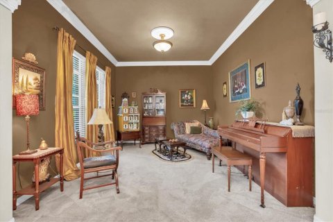 House in New Port Richey, Florida 4 bedrooms, 309.74 sq.m. № 1876039 - photo 8
