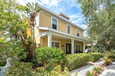 House in New Port Richey, Florida 4 bedrooms, 309.74 sq.m. № 1876039 - photo 2