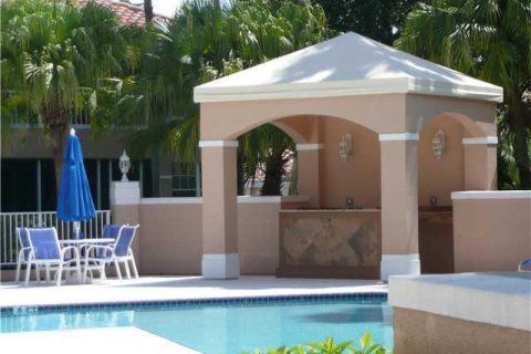 Copropriété à louer à Palm Beach Gardens, Floride: 3 chambres, 177.63 m2 № 654615 - photo 1
