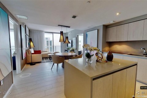 Copropriété à vendre à Hollywood, Floride: 2 chambres, 97.92 m2 № 1958200 - photo 3