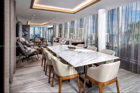 Copropriété à vendre à Hollywood, Floride: 2 chambres, 97.92 m2 № 1958200 - photo 18