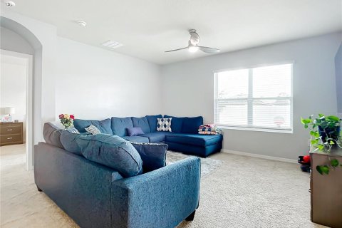 House in Edgewater, Florida 4 bedrooms, 171.5 sq.m. № 2135024 - photo 11