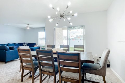 House in Edgewater, Florida 4 bedrooms, 171.5 sq.m. № 2135024 - photo 8
