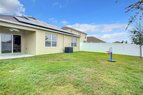 House in Edgewater, Florida 4 bedrooms, 171.5 sq.m. № 2135024 - photo 21