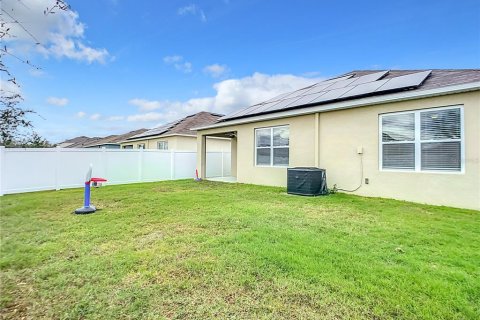 House in Edgewater, Florida 4 bedrooms, 171.5 sq.m. № 2135024 - photo 20