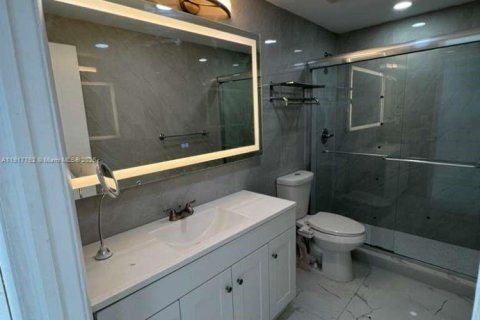 Купить кондоминиум в Майами, Флорида 2 спальни, 85.47м2, № 2017079 - фото 7