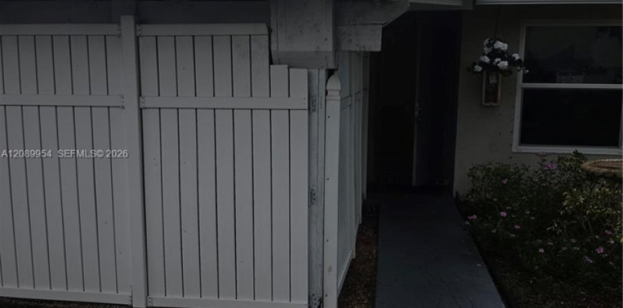 Villa ou maison à Pompano Beach, Floride 1 chambre, 66.89 m2 № 2368332
