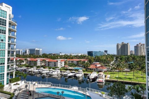 Copropriété à vendre à Aventura, Floride: 2 chambres, 133.04 m2 № 2269345 - photo 17