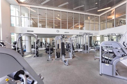 Copropriété à vendre à Aventura, Floride: 2 chambres, 133.04 m2 № 2269345 - photo 18
