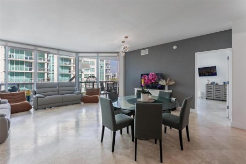 Copropriété à vendre à Aventura, Floride: 2 chambres, 133.04 m2 № 2269345 - photo 7