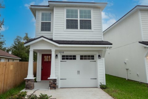 House in Jacksonville, Florida 3 bedrooms, 139.45 sq.m. № 868061 - photo 1