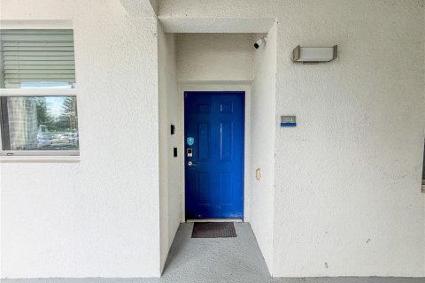 Condo in Kissimmee, Florida, 2 bedrooms № 2422759 - photo 7
