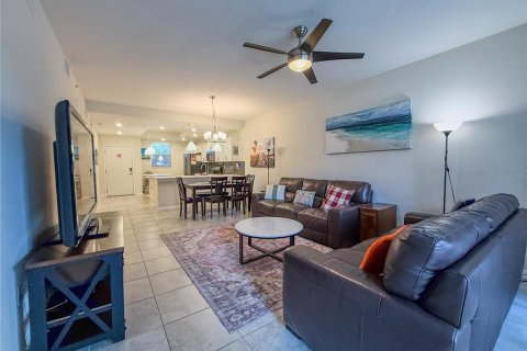 Condo in Kissimmee, Florida, 2 bedrooms № 2422759 - photo 13