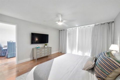 Купить кондоминиум в Клируотер, Флорида 5 комнат, 75.25м2, № 2093026 - фото 26