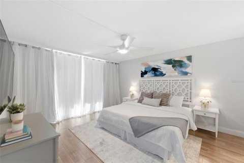 Купить кондоминиум в Клируотер, Флорида 5 комнат, 75.25м2, № 2093026 - фото 25